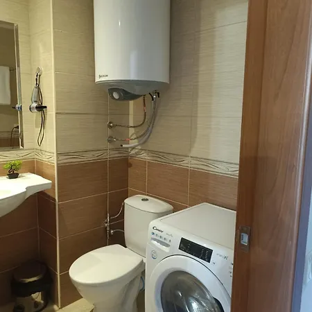 公寓 Bobi's Apartments-sveta Elena